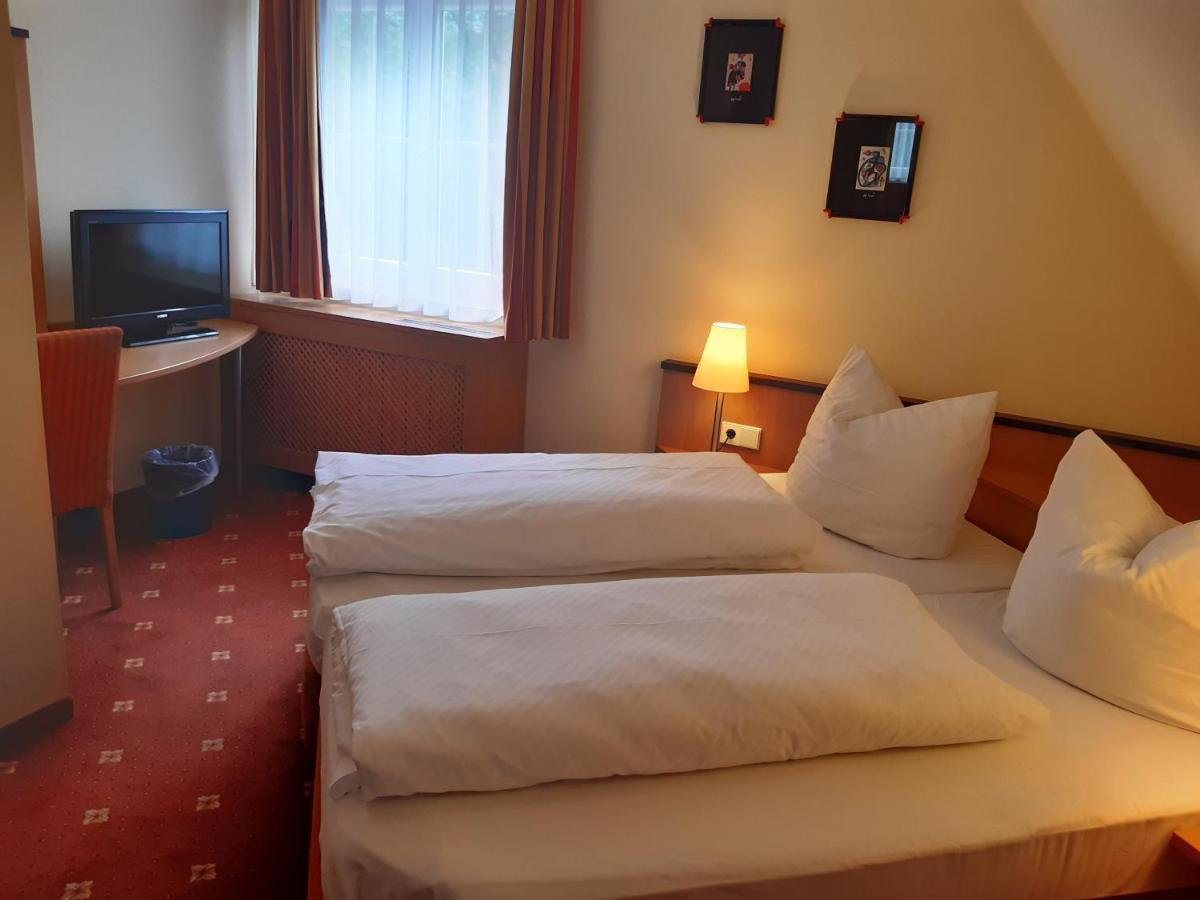 فرودنستاد Hotel Schwanen المظهر الخارجي الصورة