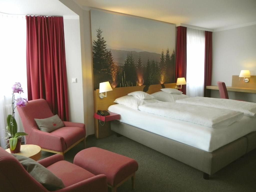 فرودنستاد Hotel Schwanen الغرفة الصورة