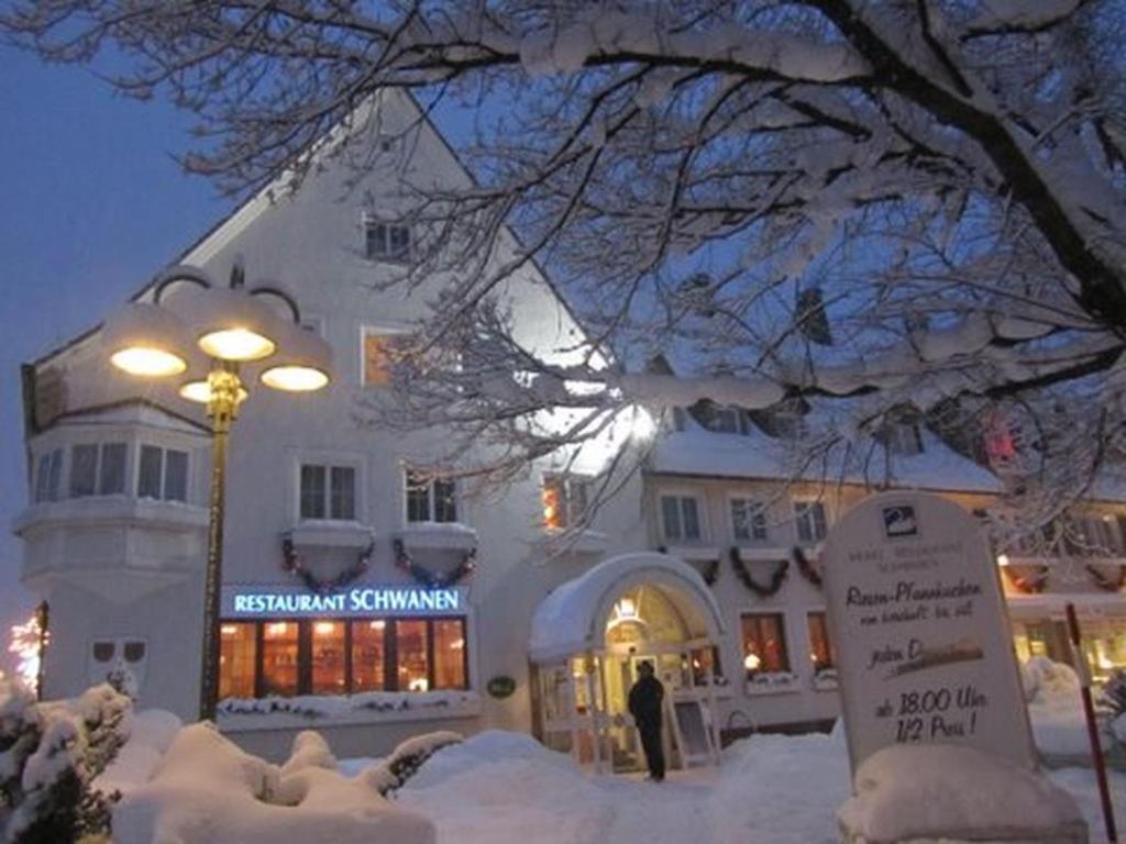 فرودنستاد Hotel Schwanen المظهر الخارجي الصورة